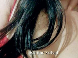 Bonnie_velvet