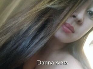 Danna_wets