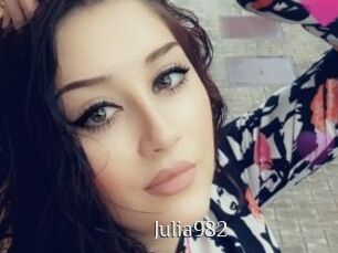 Julia982