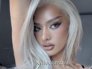 Kylieconsani