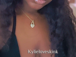 Kylieloveskink