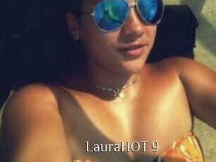 LauraHOT_9