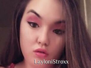 LayloniStroxx