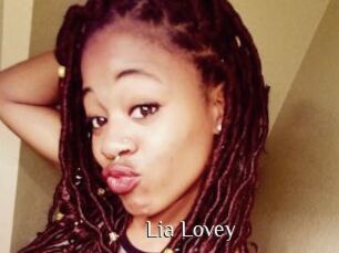 Lia_Lovey