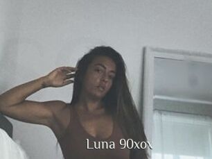 Luna_90xox