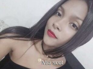 Mia_scot