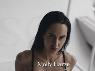 Molly_Hazze