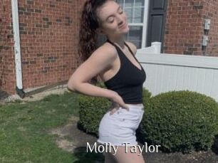 Molly_Taylor