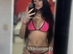 Melaniee19