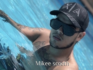 Mikee_scooth