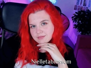 Nielletablossom