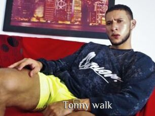 Tonny_walk