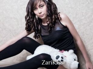 ZariKiss